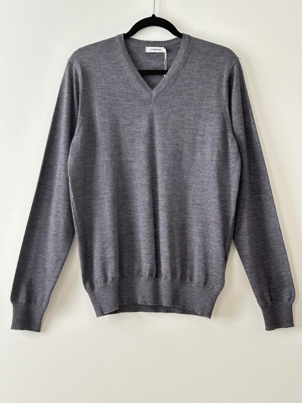 J Lindeberg 100% Merino Wool Gray V-Neck Sweater